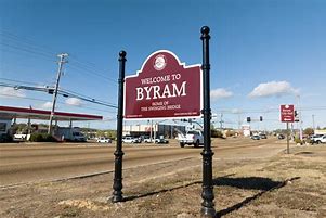 landscape pic of Byram, MS